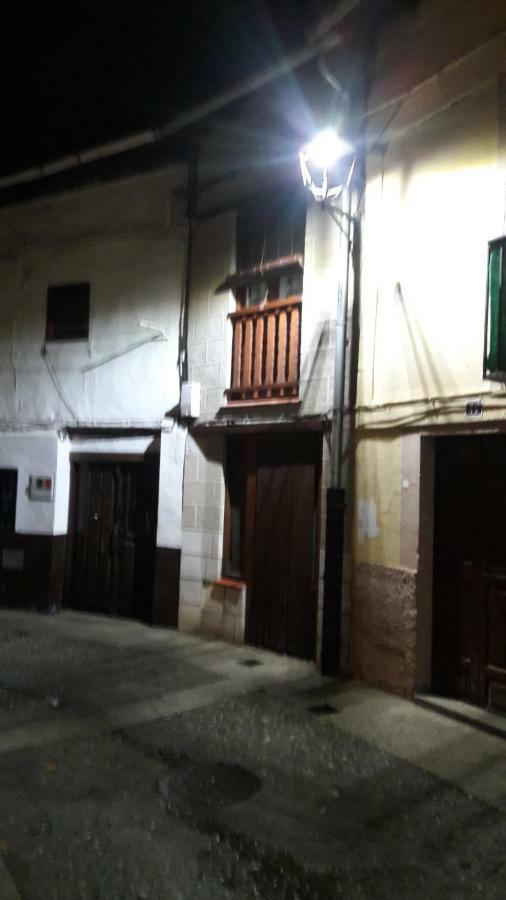 La Casita Del Jerte Appartement Cabezuela Del Valle Buitenkant foto